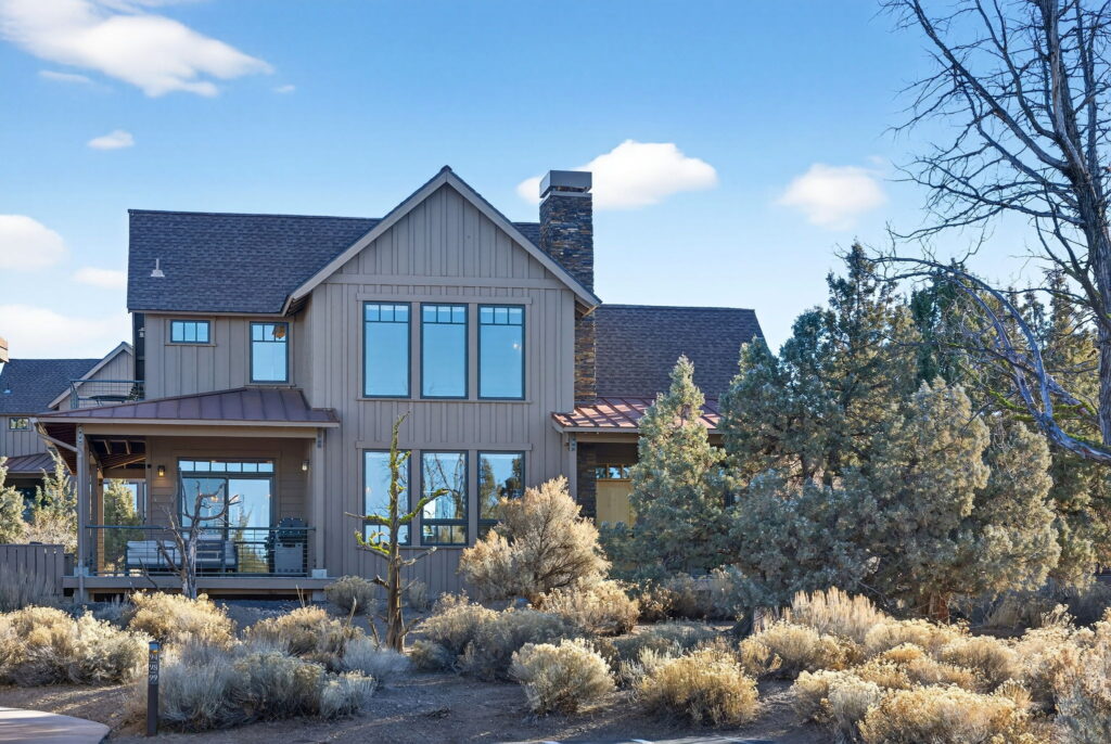 Real estate photography of a Luxury Investment Cabin in Brasada Ranch, Powell Butte Oregon